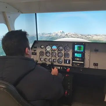 Simulateur de Vol en Avion à Lyon-Bron Simulateur de Vol en Avion à Lyon-Bron