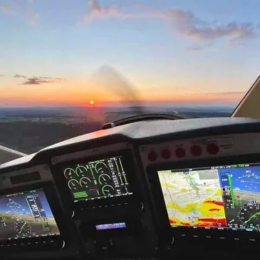 Pilotage ULM proche Aérodrome de Pontarlier Pilotage ULM proche Aérodrome de Pontarlier