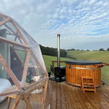 Weekend et Hébergement Insolite proche Grazac, à 40 min d'Albi Weekend et Hébergement Insolite proche Grazac, à 40 min d'Albi