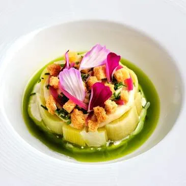 Week-End Gourmand & Spa à l'Hôtel le Grand Monarque à Chartres Week-End Gourmand & Spa à l'Hôtel le Grand Monarque à Chartres