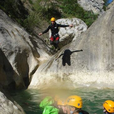 Descente Sportive dans les Gorges du Verdon - Couloir Samson en région PACA et Corse