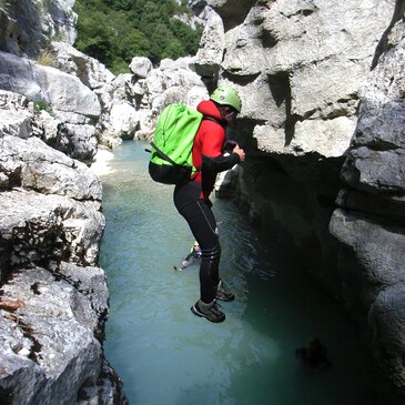 Descente Sportive dans les Gorges du Verdon - Canyon de l&#39;Artuby