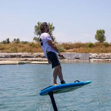 Initiation au Surf Électrique près de Saint-Dizier Initiation au Surf Électrique près de Saint-Dizier