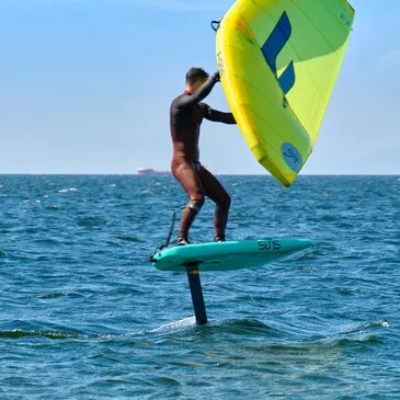 Initiation au Wing Foil près de Saint-Dizier Initiation au Wing Foil près de Saint-Dizier
