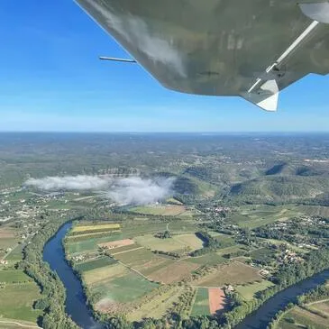 Baptême en ULM Multiaxe près de Cahors Baptême en ULM Multiaxe près de Cahors