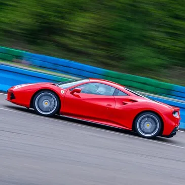 Baptême en Voiture de Sport, département Eure et loir Baptême en Voiture de Sport, département Eure et loir