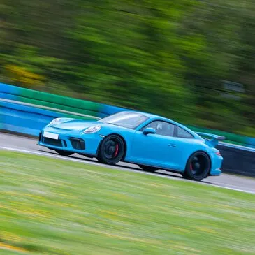 Baptême en Voiture de Sport en région Centre Baptême en Voiture de Sport en région Centre