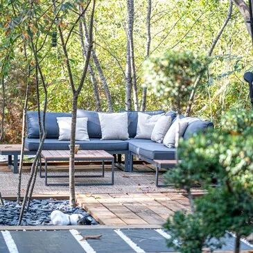 Lodge de Luxe avec Spa et Sauna Privatifs à Landiras en région Aquitaine Lodge de Luxe avec Spa et Sauna Privatifs à Landiras en région Aquitaine