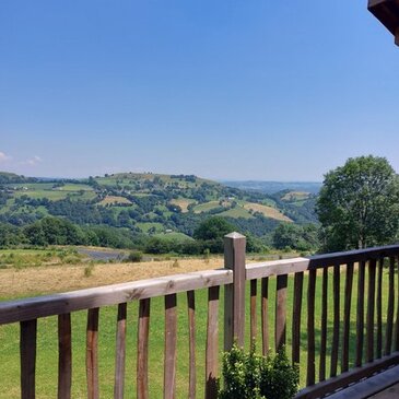 Réserver Weekend et Hébergement Insolite département Cantal