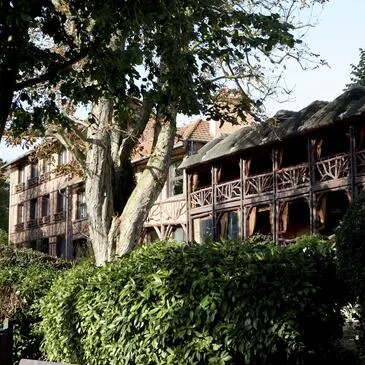 Week-End Gourmand et Spa aux Étangs de Corot à Ville d'Avray Week-End Gourmand et Spa aux Étangs de Corot à Ville d'Avray