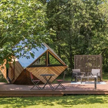 Nuit en Dôme de Verre à Villenauxe-la-Grande en région Champagne-Ardenne Nuit en Dôme de Verre à Villenauxe-la-Grande en région Champagne-Ardenne