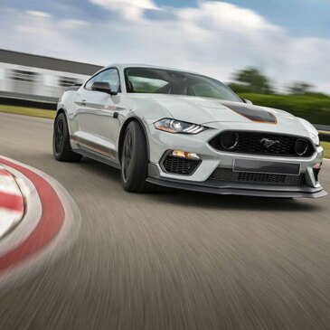 Baptême en Ford Mustang V8 - Circuit de Chambley