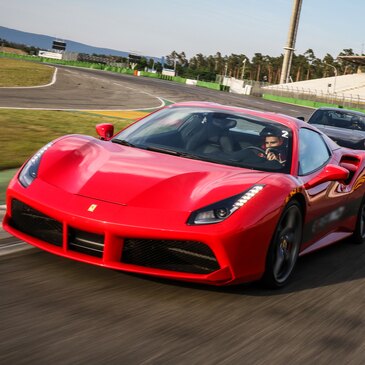 Baptême en Ferrari 488 GTB - Circuit de Chambley