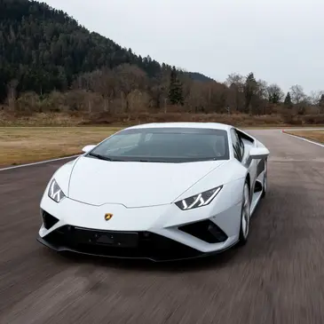 Baptême en Lamborghini Huracan - Circuit de Saint-Dié-des-Vosges Baptême en Lamborghini Huracan - Circuit de Saint-Dié-des-Vosges