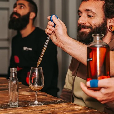 Atelier Dégustation et Assemblage de Whisky à Bordeaux en région Aquitaine