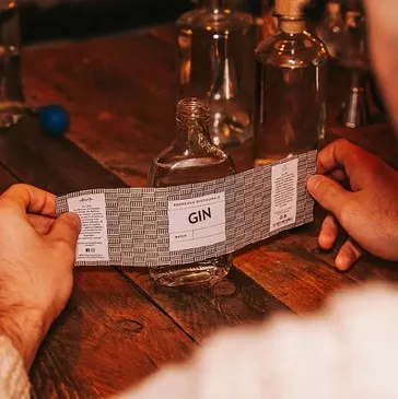 Atelier Dégustation et Assemblage de Gin à Bordeaux en région Aquitaine Atelier Dégustation et Assemblage de Gin à Bordeaux en région Aquitaine