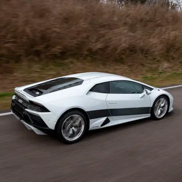 Baptême en Voiture de Sport proche Circuit de Dijon-Prenois Baptême en Voiture de Sport proche Circuit de Dijon-Prenois