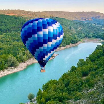 Baptême de l&#39;air montgolfière en région PACA et Corse