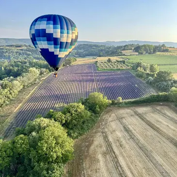 Baptême de l'air montgolfière proche Banon Baptême de l'air montgolfière proche Banon