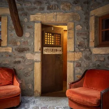 Nuit Insolite aux Prisons de Montagny près de Lyon Nuit Insolite aux Prisons de Montagny près de Lyon