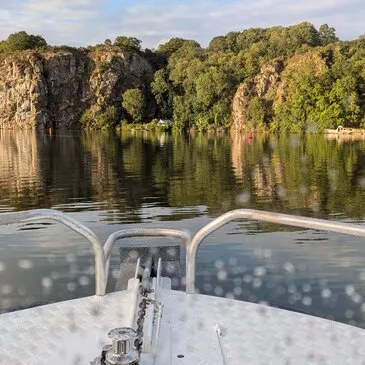 Dinan, Côtes-d'Armor (22) - Balade en bateau Dinan, Côtes-d'Armor (22) - Balade en bateau