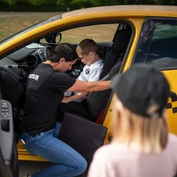 Stage de Pilotage pour Enfant en région Aquitaine Stage de Pilotage pour Enfant en région Aquitaine