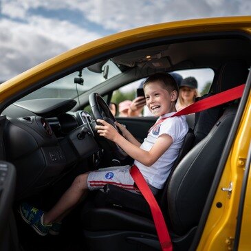 Circuit d&#39;Escource, à 50 minutes de Dax, Landes (40) - Stage de Pilotage pour Enfant