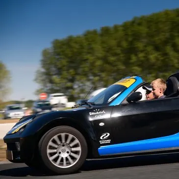 Offrir Stage de Pilotage pour Enfant département Landes Offrir Stage de Pilotage pour Enfant département Landes