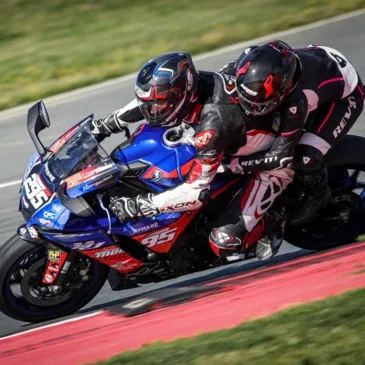 Baptême Moto sur Circuit proche Circuit de Dijon-Prenois Baptême Moto sur Circuit proche Circuit de Dijon-Prenois