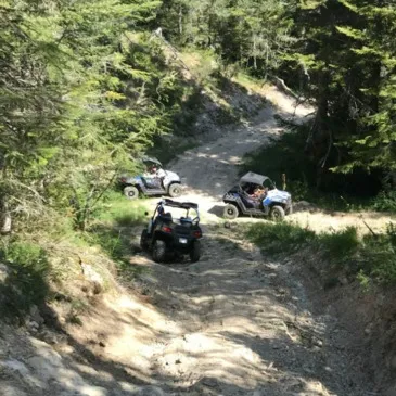 Randonnée en Buggy à Gréolières en région PACA et Corse Randonnée en Buggy à Gréolières en région PACA et Corse