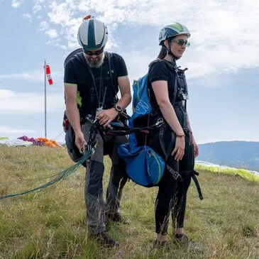 Baptême en parapente, département Alpes de Haute Provence Baptême en parapente, département Alpes de Haute Provence