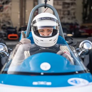 Offrir Stage de Pilotage Monoplace département Puy de dôme Offrir Stage de Pilotage Monoplace département Puy de dôme