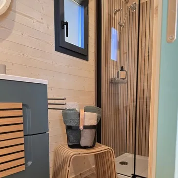 Réserver Weekend et Hébergement Insolite en PACA et Corse Réserver Weekend et Hébergement Insolite en PACA et Corse