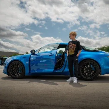 Stage de Pilotage pour Enfant près de Montpellier en région Languedoc-Roussillon Stage de Pilotage pour Enfant près de Montpellier en région Languedoc-Roussillon