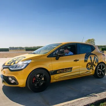 Stage de Pilotage Multivolant pour Enfant près de Montpellier en région Languedoc-Roussillon Stage de Pilotage Multivolant pour Enfant près de Montpellier en région Languedoc-Roussillon