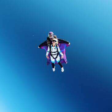 Vol en Wingsuit Tandem au Havre