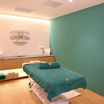 Saint-Émilion, Gironde (33) - Spa, Massage et Soin du corps Saint-Émilion, Gironde (33) - Spa, Massage et Soin du corps