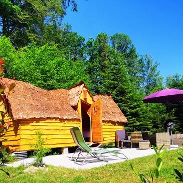 Nuit en Cabane à l'Angle du Bonheur près de Luxeuil-les-Bains Nuit en Cabane à l'Angle du Bonheur près de Luxeuil-les-Bains