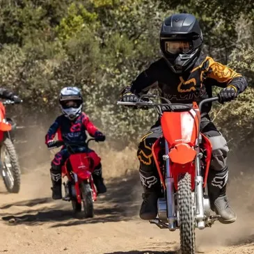 Vert-Saint-Denis, à 1h de Paris, Paris (75) - Stage de Moto Cross Vert-Saint-Denis, à 1h de Paris, Paris (75) - Stage de Moto Cross