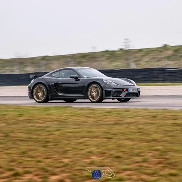 Baptême en Porsche GT4 - Circuit de Mirecourt Baptême en Porsche GT4 - Circuit de Mirecourt