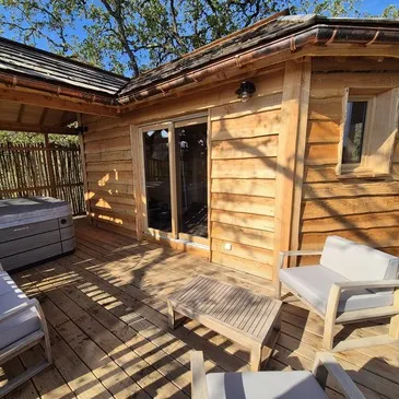 Weekend et Hébergement Insolite, département Dordogne Weekend et Hébergement Insolite, département Dordogne