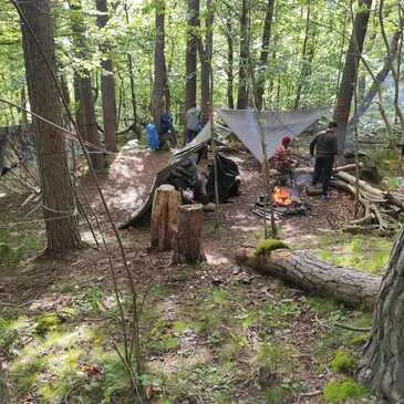 Murol, Puy de dôme (63) - Stage de Survie Murol, Puy de dôme (63) - Stage de Survie