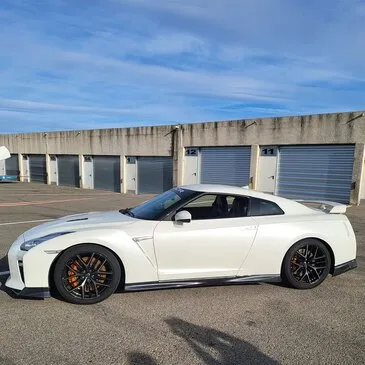 Stage de Pilotage Nissan GTR en région Languedoc-Roussillon Stage de Pilotage Nissan GTR en région Languedoc-Roussillon