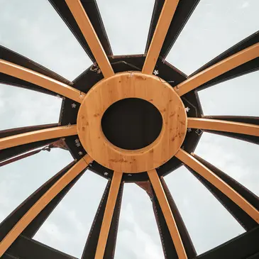 Dormir avec les Alpagas en Bulle à La Cerlangue en région Normandie Dormir avec les Alpagas en Bulle à La Cerlangue en région Normandie