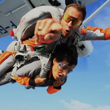 Saut en parachute, département Aveyron Saut en parachute, département Aveyron