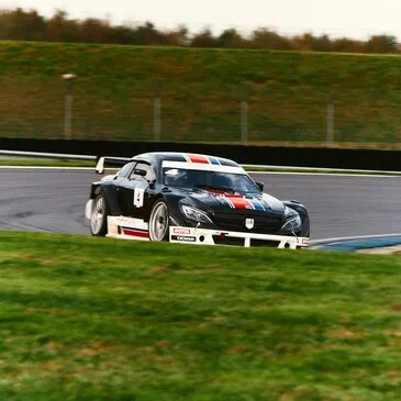 Circuit d'Albi, Tarn (81) - Baptême en Voiture de Sport Circuit d'Albi, Tarn (81) - Baptême en Voiture de Sport