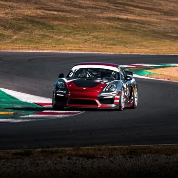 Stage en Porsche 718 Cayman GT4 Clubsport - Circuit de Pau-Arnos