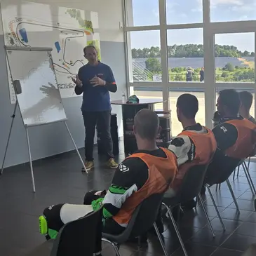 Stage de pilotage moto, département Charente maritime Stage de pilotage moto, département Charente maritime