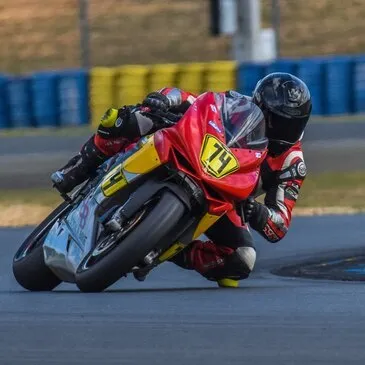 Réserver Stage de pilotage moto département Charente maritime