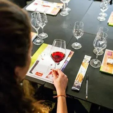 Cours d'Œnologie à Paris 2ème Cours d'Œnologie à Paris 2ème